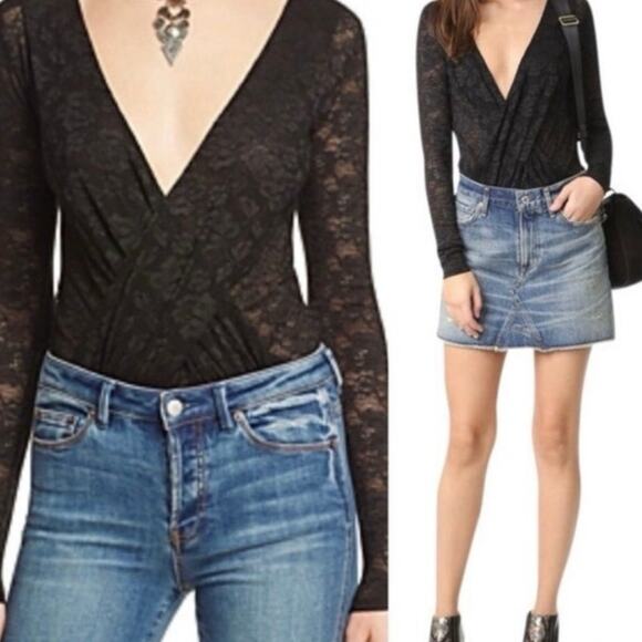 INTIMATELY FREE PEOPLE Women's Size XS Black V Neck Lace Bodysuit Top Vampy Goth - Picture 1 of 12